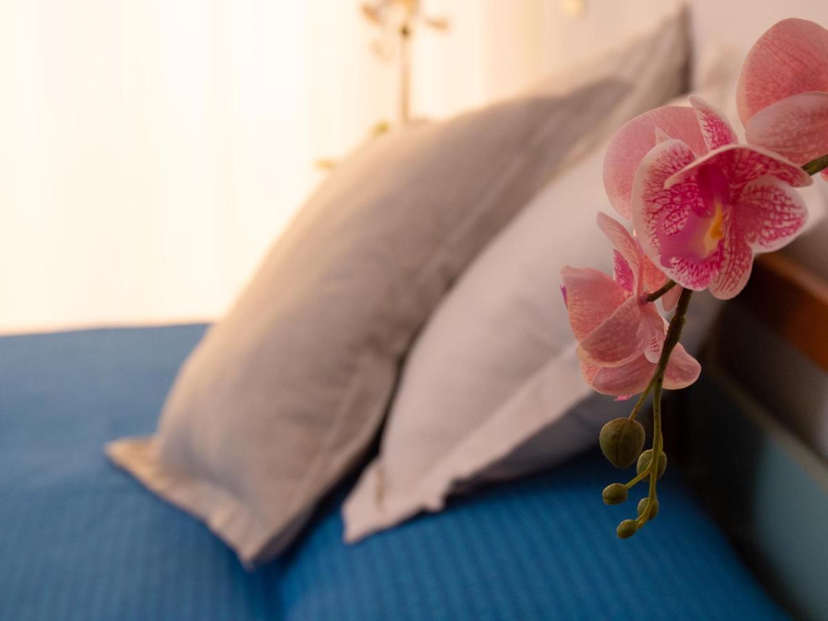 Hotel Merano Misano Adriatico Kültér fotó